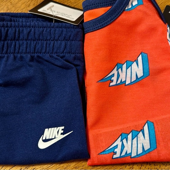 New Nike Infant Set - Bold Orange and Blue— size 3 mos - Picture 7 of 8